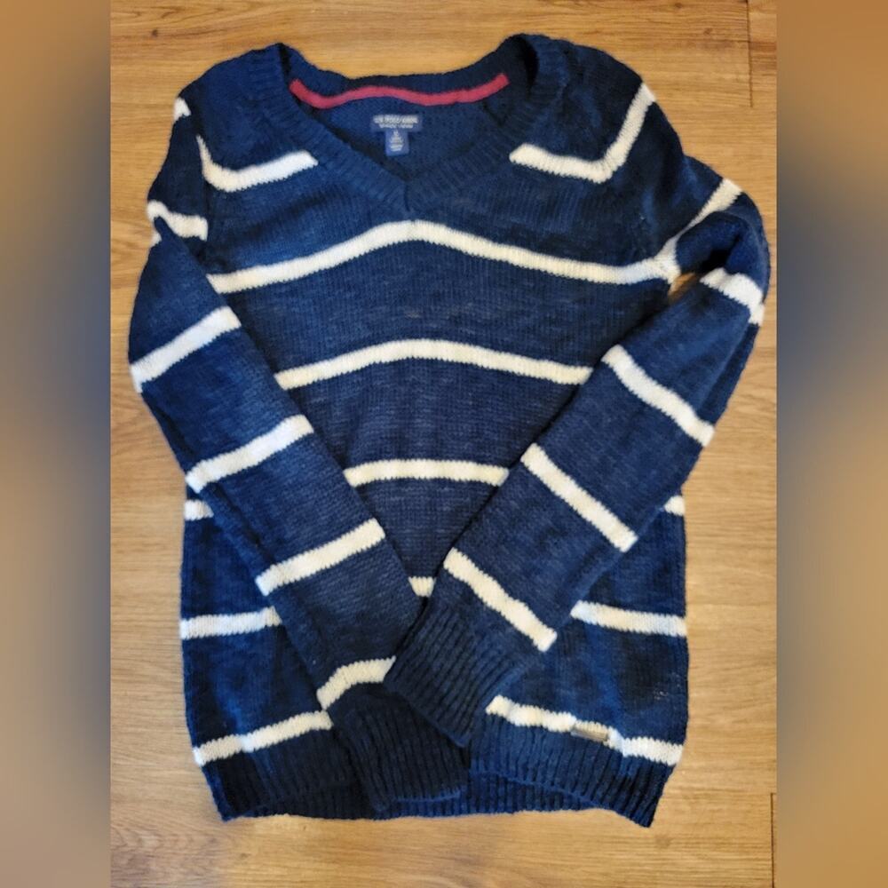 Womans Large Blue and White Stiriped U.S Polo Sweater